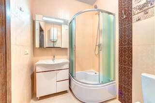 Апартаменты Three bedroom apartment on Lybidska Киев Апартаменты с 2 спальнями-27